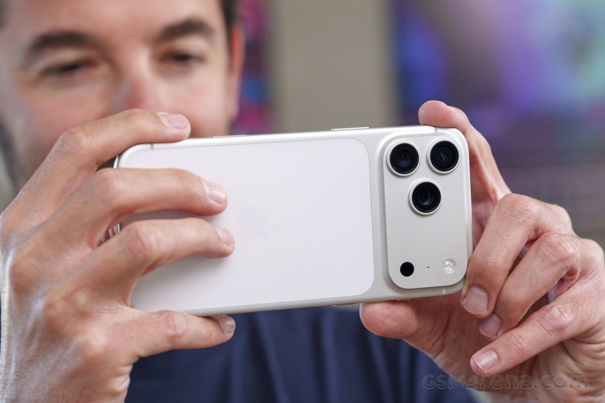 آیفون 17 پرو مکس اپل